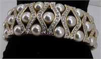 Pearl and Crystal Gold Bracelet