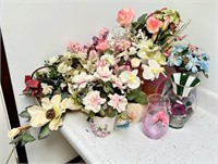 Floral & Vase Decor Clean up Lot in Laundry Room