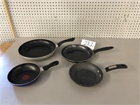 FRYING PANS - ONE IS THE ROCK