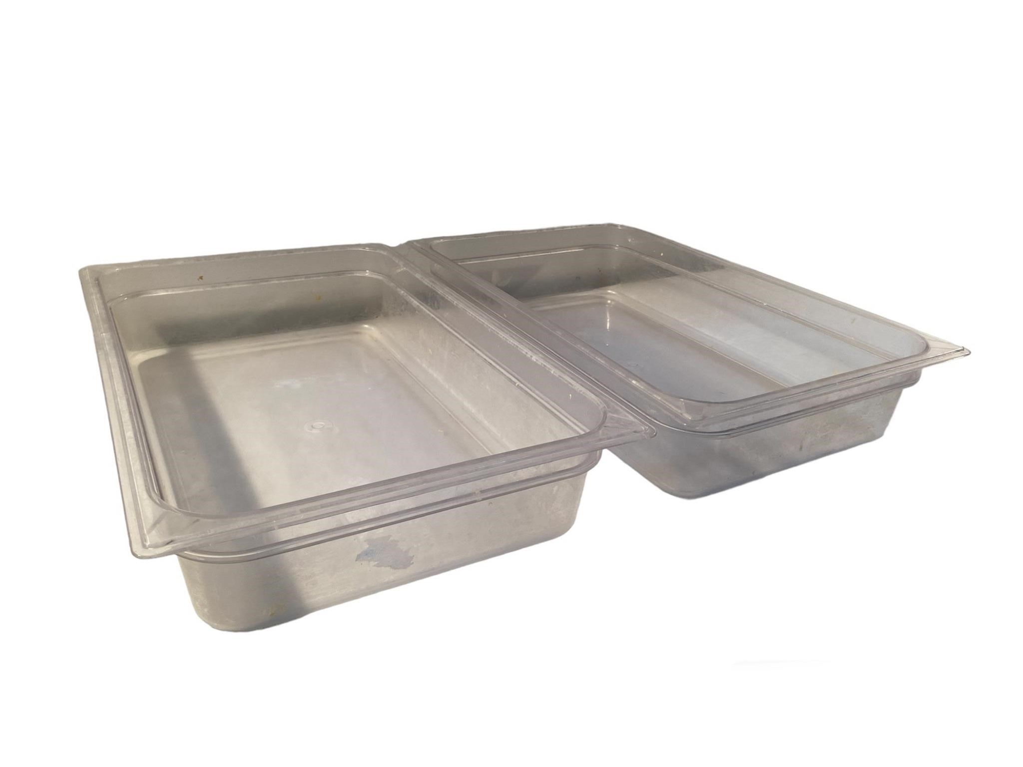 Vigor 12.7 Qt. food prep/storage containers. Used