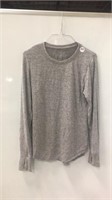 women’s Warm Essentials long sleeved shirt sz med