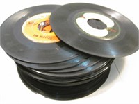 VINYL 45's RECORDS LOT #4 2 Beatles & 29 Pals