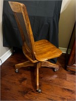 Wooden Rolly Chair