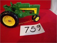 John Deere Die Cast 640 Tractor