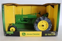 JOHN DEERE 50 TRACTOR ERTL 1/16