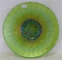 Hearts & Flowers 9" plate w/ribbed back - green