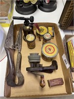 ANTIQUE HUNTING SUPPLIES AND SHEARS