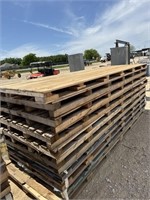 Offsite - Large Wooden Pallets
