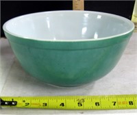 Vtg Pyrex Green Mixing Bowl #403, 8 1/2 x 4