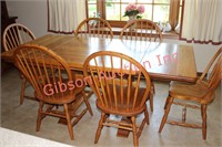 Solid Oak Dining Table & 6 Matching Chairs