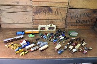 Fab. HO Train Set Grouping