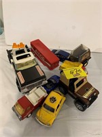 GROUP OF METAL TOY CARS & TRUCKS