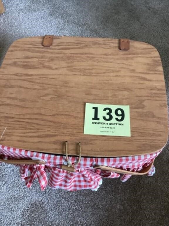 1992 longenburger , picnic basket