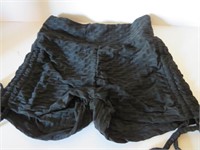 NEW WOMENS STRETCH SHAPING SHORTS SIZE M