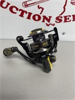 Lew’s Mach Pro MP30 Spinning Fishing Reel