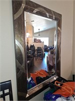 LARGE MODERN MIRROR (48" DIAGONAL)