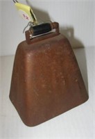 Vintage cowbell. Measures 4.5" tall.