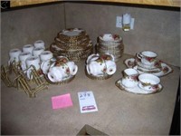 Partial 9 place setting of Royal Albert