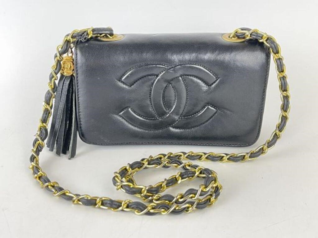 Chanel Leather Purse