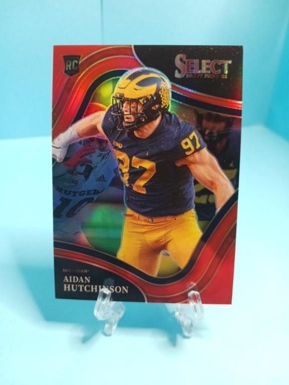 OF)  Sportscard Aidan Hutchinson Rookie card UM