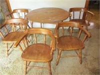 42" Round Kitchen Table & 5 Chairs