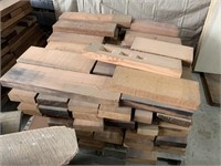 PALLETS OF MIX REDWOOD BOARDS