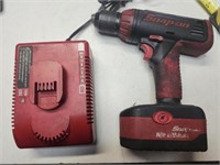 Snap on model CDR685018. Boat Cordless drill,