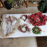 BEERY GARLAND, PICKS & WREATHS