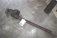 Pipe wrench