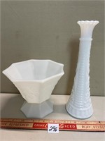 NICE PAIR OF MILKGLASS VASE AND MORE