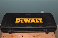 DeWalt DW303 VS Reciprocating saw, operates; as is