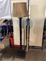 Floor Lamp - works