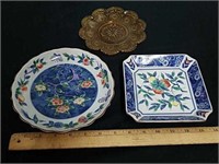 Vintage Oriental dishes and small plate
