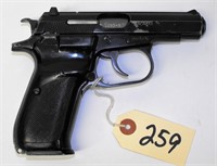 (R) Czech 82 9MM Pistol