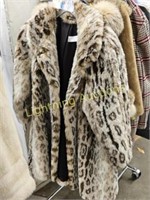 FAUX FUR LEOPARD PRINT CAR COAT