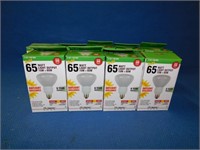 9 of 65watt light bulbs R30