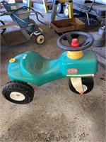 Little Tikes tractor