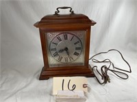 Vintage Electric Mantel Clock