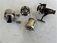 Vtg.  Fishing Reels (4)