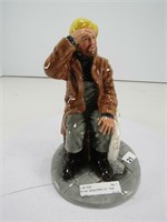 ROYAL DOULTON 7.5" " THE PILOT SKIPPER" FIGURE