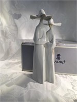Lladro Nuns Figurine #4611
