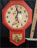 mickey mouse clock (battery)