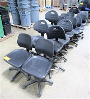 LOT SHOP CHAIRS