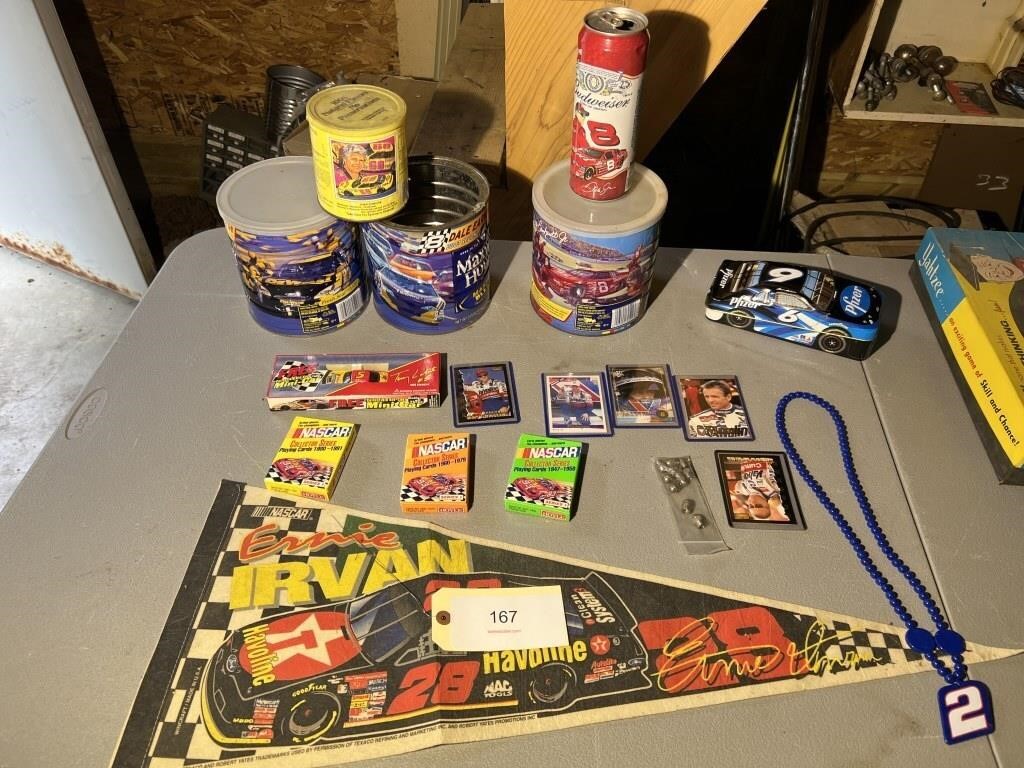 VINTAGE NASCAR COLLECTIBLES