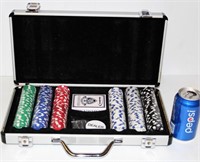 New in Case Poker Chip Set w Cards
