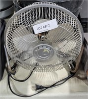 METAL TABLE FAN