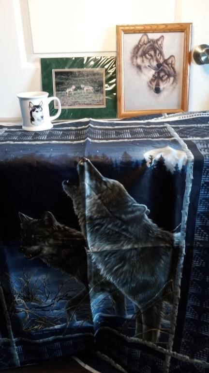 Wolf Pictures, Cloth, & Husky Mug