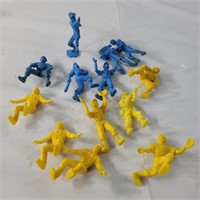 1960s baseball player mini figurines