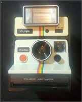 Polaroid Q Light one step land camera