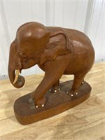 Wood elephant